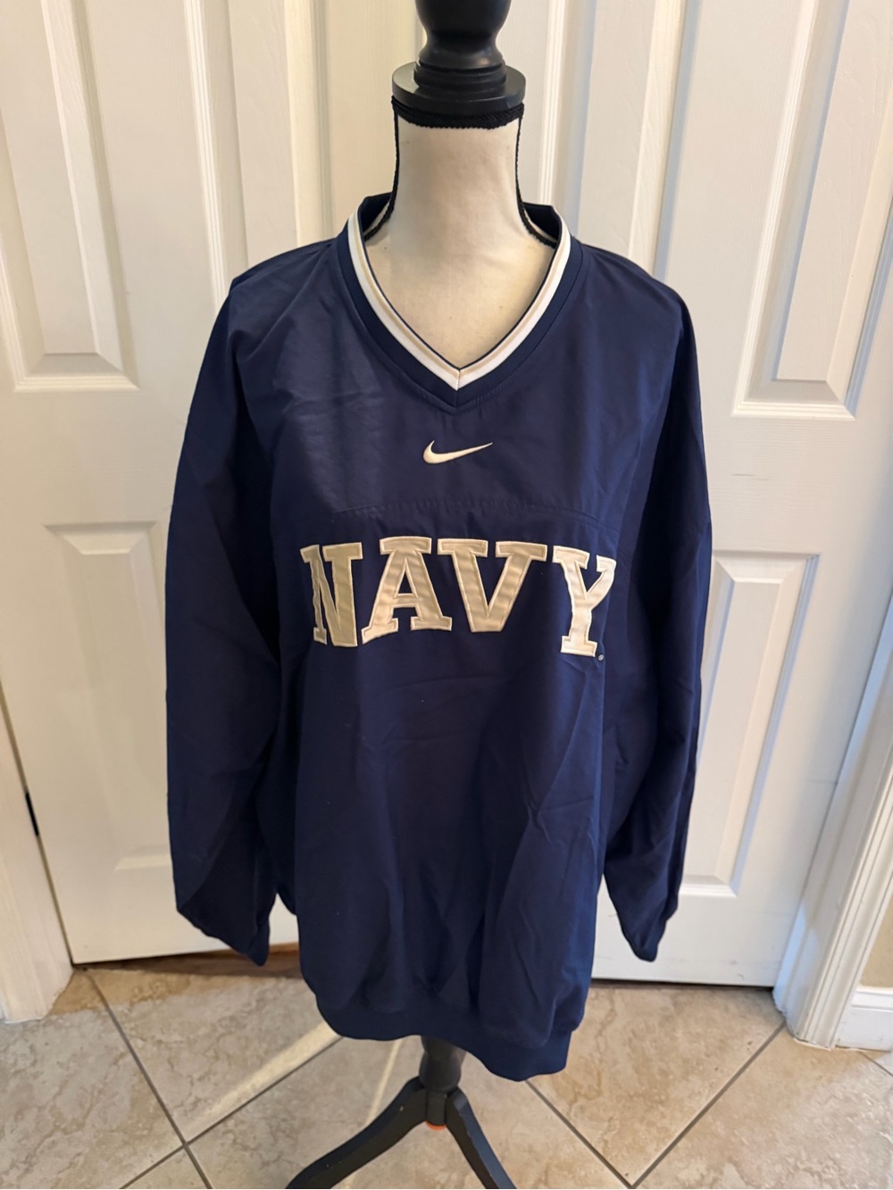 Nike Navy Blue V-Neck Pullover Windbreaker w/ Gold Lettering broken zipper pull